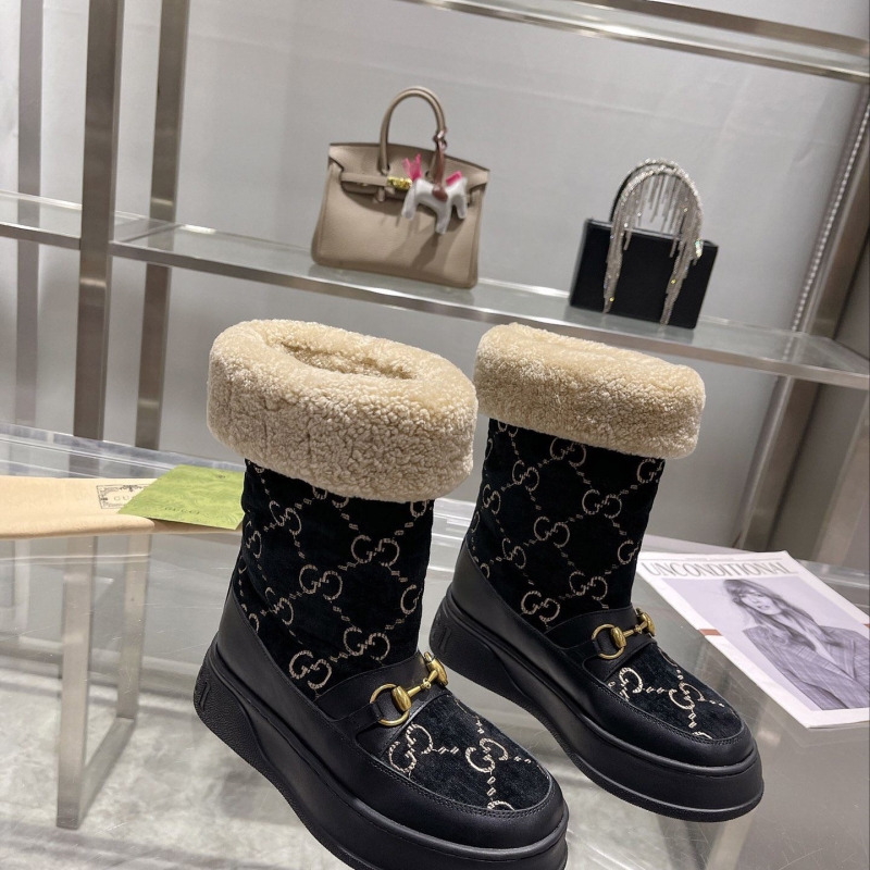 G*u*i boots